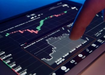 IDIA Soars 162%: Navigating Crypto Volatility