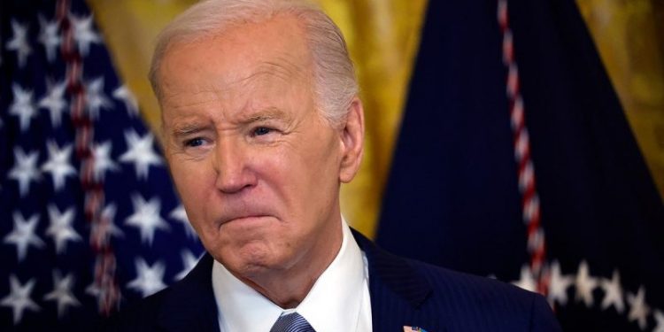 Biden approval plummets to near Carter level: Gallup