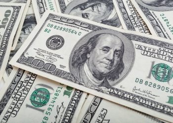 Dollar Dips from 3-Month High, Yields Add Pressure