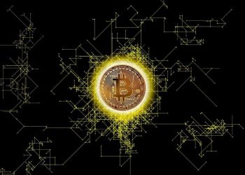 Bitcoin price is slowly stabilizing above $67000 level