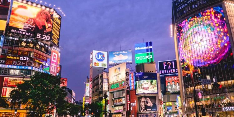 Japan’s Inflation Eases: Economic Shifts in March 2024