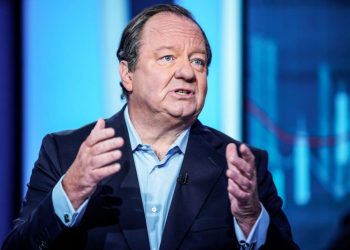 Paramount says CEO Bob Bakish is stepping down, will be replaced by a trio of executives