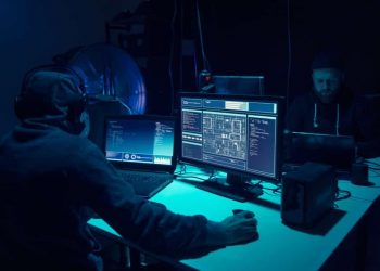 Super Micro Stock Dips 16%, Analyst Sees 60% Downside