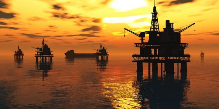 Oil Prices Edge Up Amid Gaza Conflict: Brent at $83.54