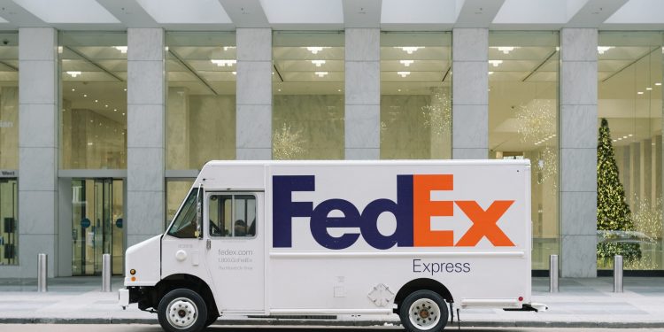 FedEx shares surge over 13% as investors welcome $1.8 b reduction in structural costs
