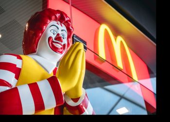 Why is Jim Cramer optimistic on McDonald’s despite Q2 weakness?