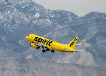 Budget airline Spirit is trying to go upmarket — and blocking middle seats