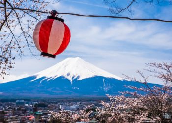 Japan sees a record 17.7 M visitors in H1 2024 as weaker Yen boosts tourism
