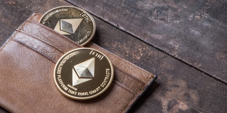 The price of Ethereum is recovering again above $3050 level