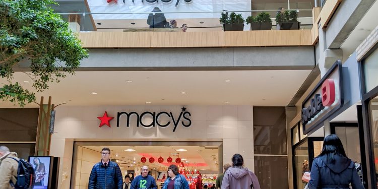 How Macy’s 150 store closures by 2027 will redefine the American shopping mall experience