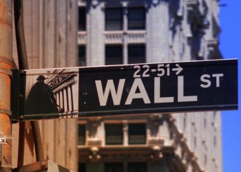 Wall Street sentiment sours as Dow plummets over 700 points on recession fears