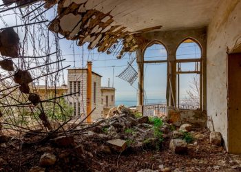 Middle East: US Seeks to Deter Future Attacks