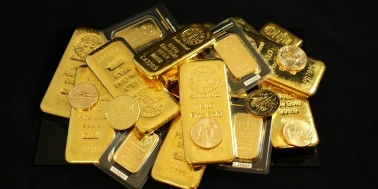 Gold and silver: Gold continues its steady growth