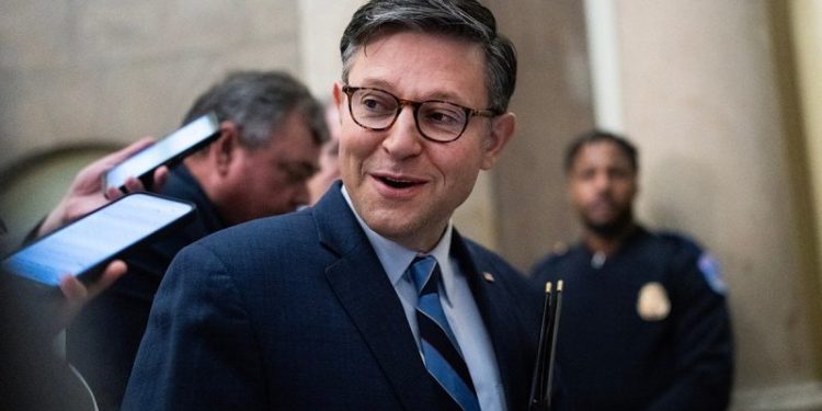 Mike Johnson wins Republican support to be House speaker again after Trump endorsement