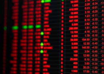 Asian stocks wobbly on Thursday: Nikkei down 1%, Hang Seng flat