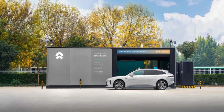 Chinese EV makers NIO, Xpeng, Li Auto see shares slip up to 6% after BYD’s new partnership with DeepSeek