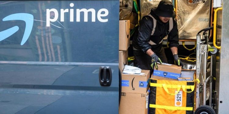 Amazon set to pass Walmart in revenue for first time