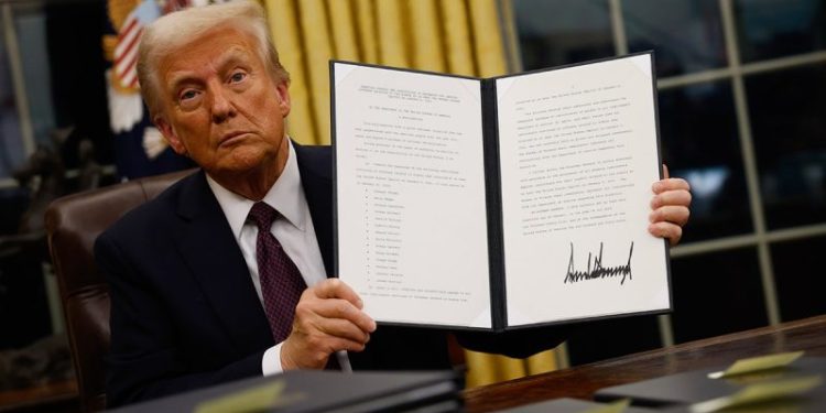 Trump to sign executive order establishing White House faith office