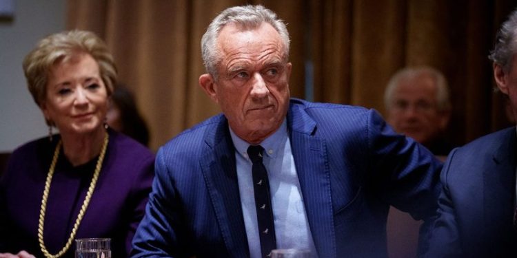 HHS says it will cut workforce by 10K, saving $1.8B annually