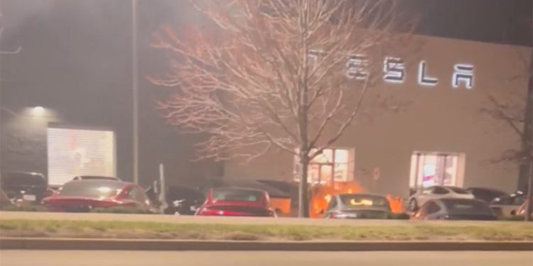 10 places where Tesla vehicles, dealerships were attacked this year