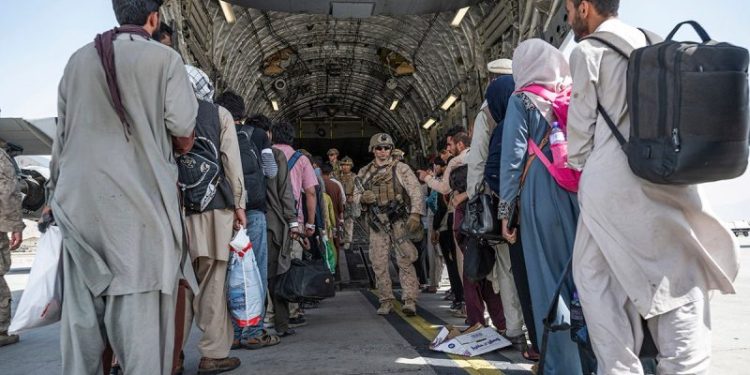 Veterans groups urge Trump admin to continue Afghan ally support program amid budget cut concerns