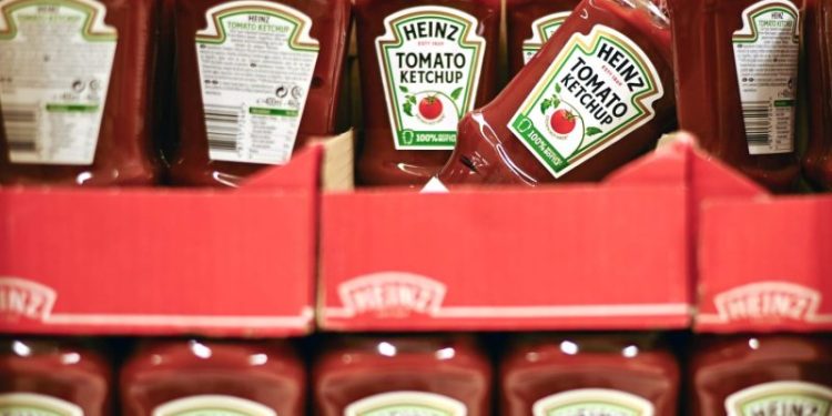 Kraft Heinz to split into two companies