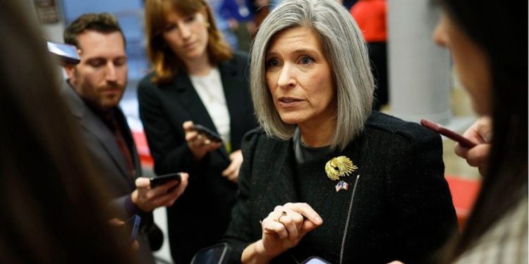 Ernst demands $2T in federal cuts, urges Trump team to ‘make DC squeal’ amid shutdown fight