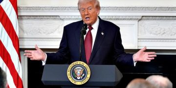 Trump compares Dems to kamikaze pilots: ‘They’ll take down the country if they have to’