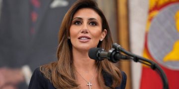 MIKE DAVIS: Why SCOTUS must reinstate Trump US Attorneys Alina Habba and Lindsey Halligan