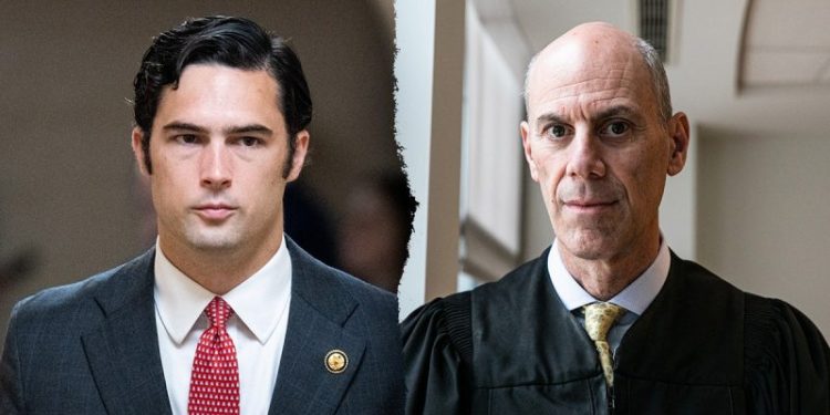 SCOOP: House Republicans revive push to impeach ‘activist’ judges after Johnson’s green light