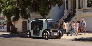 Amazon Zoox taps Uber platform to accelerate robotaxi rollout